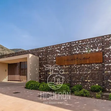 Higueronrentals Summers Bay Apartment
